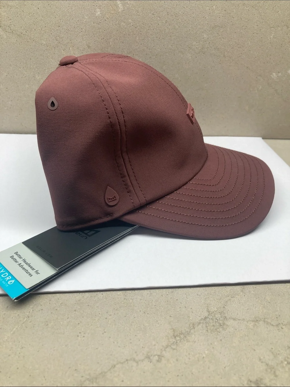 Melin Hydro The Legend Port Men's burgundy Cap